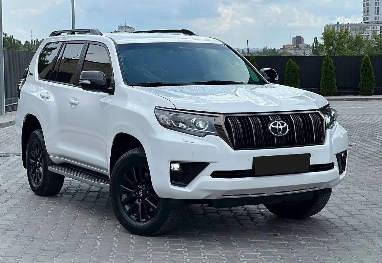 Toyota Land Cruiser Prado 2021 - Внедорожник (Авто) в Оренбург