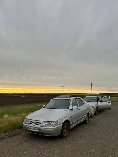 Обменяю два авто на одно - Авто в Оренбург