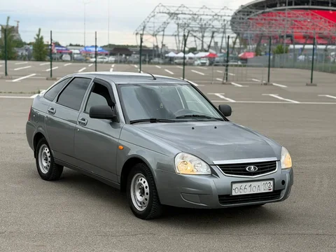 Lada Priora 2013 в идеальном состоянии - Легковые автомобили в Оренбург