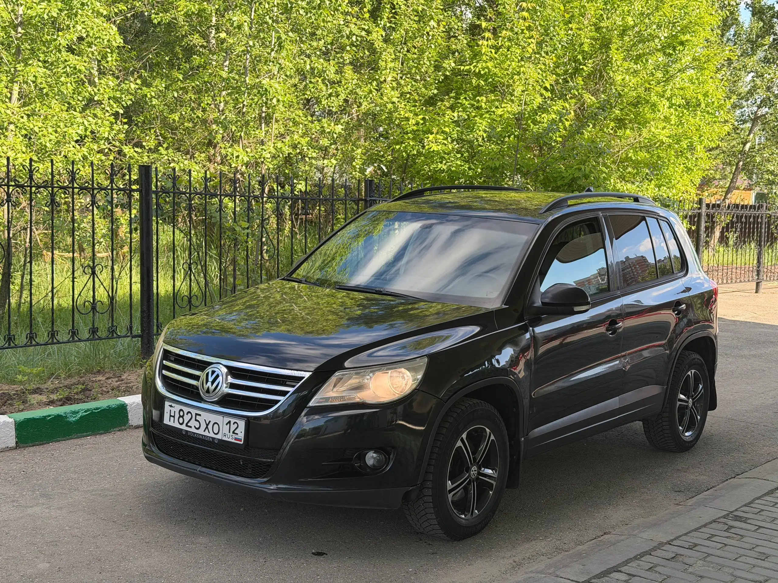 Tiguan 2010 1.4 MT полный привод - Легковые автомобили (Авто) в Казань