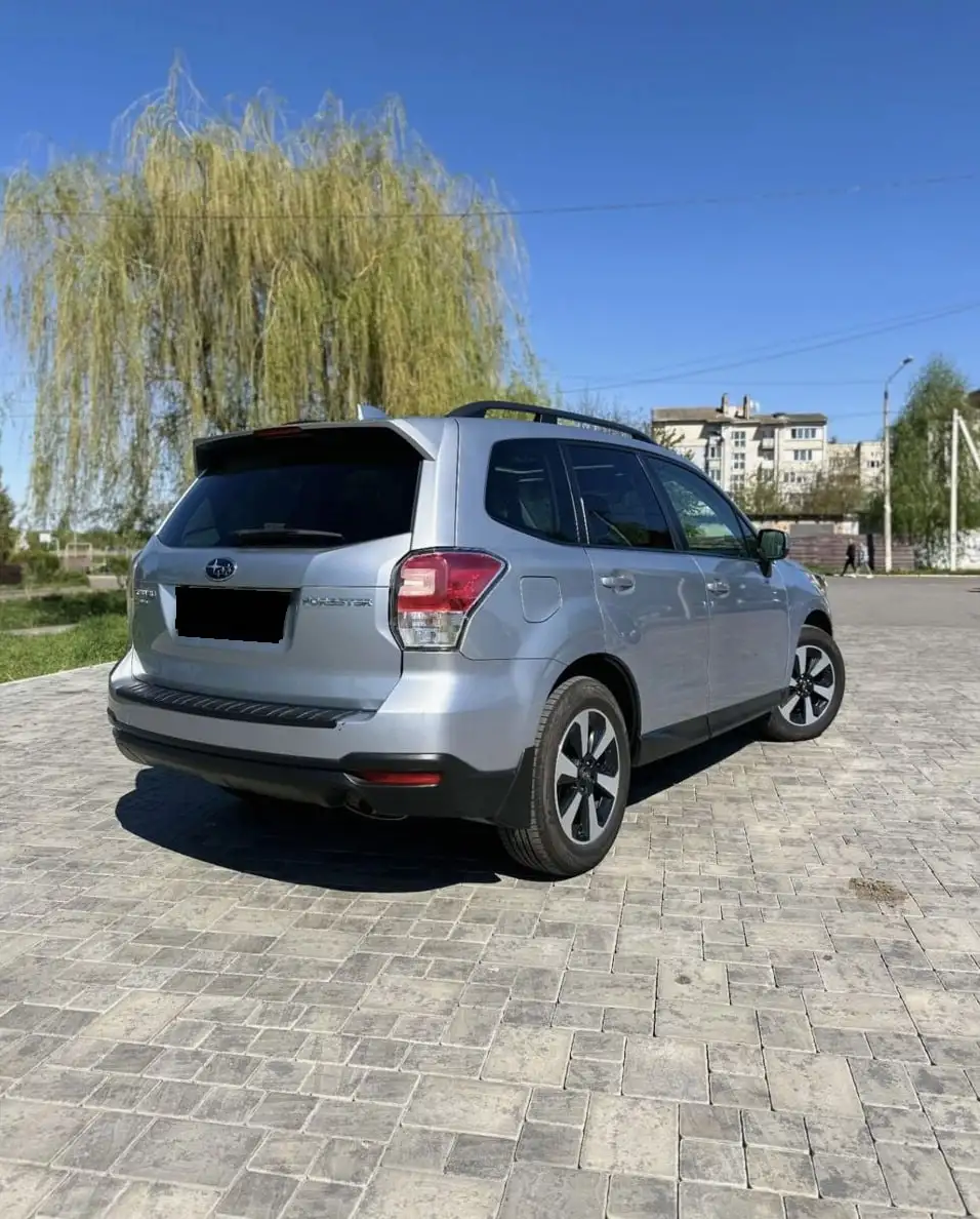 Subaru Forester 2017 - Легковые авто (Авто) в Неизвестно