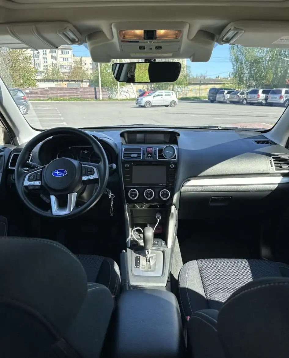Subaru Forester 2017 - Легковые авто (Авто) в Неизвестно