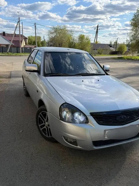 Lada Priora 2008 - Мотоциклы и квадроциклы в Оренбург