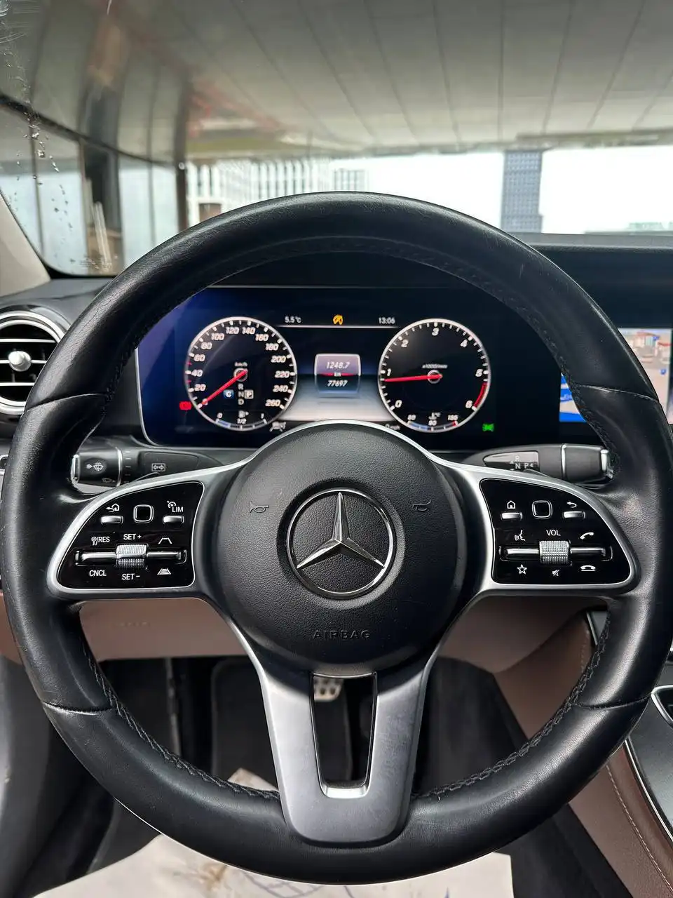 Mercedes-Benz E200d 2019 года