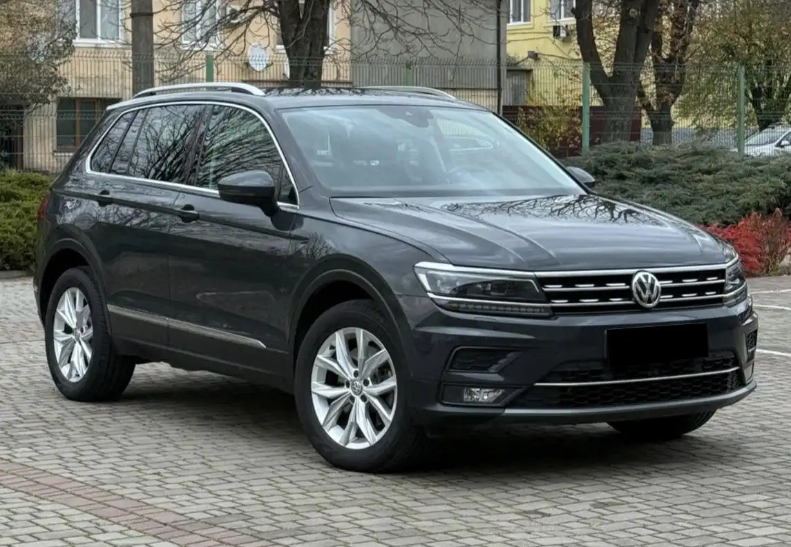 Продажа Volkswagen Tiguan 2019 года в Оренбурге