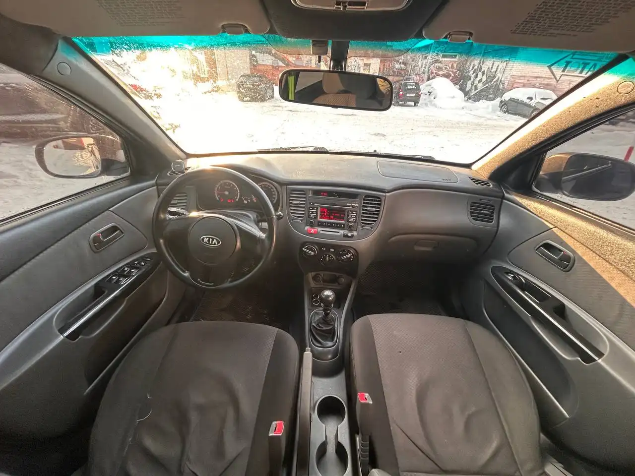 Продается Kia Rio 2009 года на механике