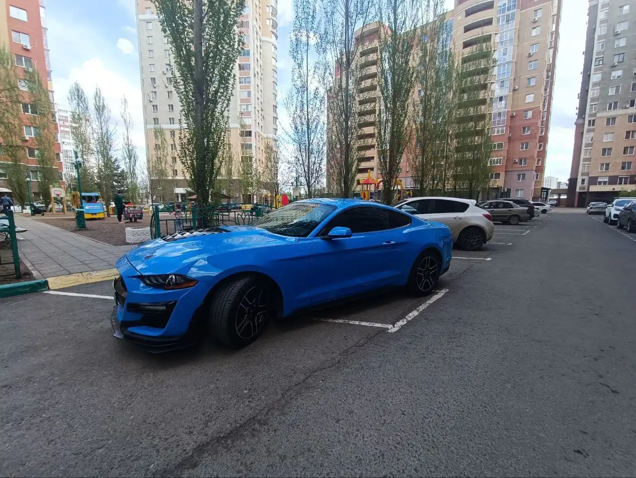 Ford Mustang 2023 года выпуска - Авто в Оренбург