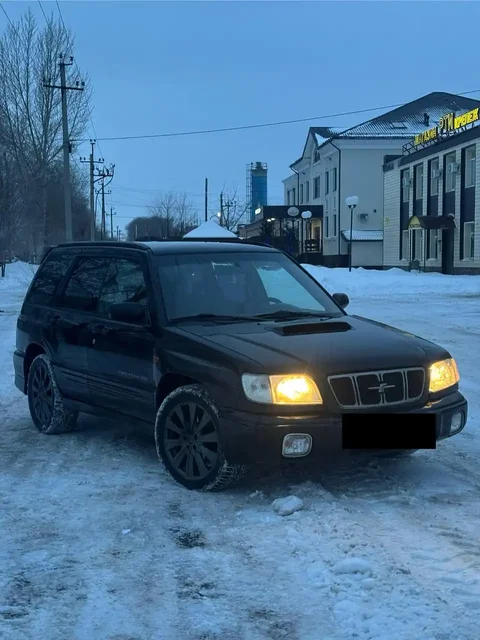 Subaru Forester SF5 рестайлинг 2.5 АКПП - Внедорожники и кроссоверы в Оренбург