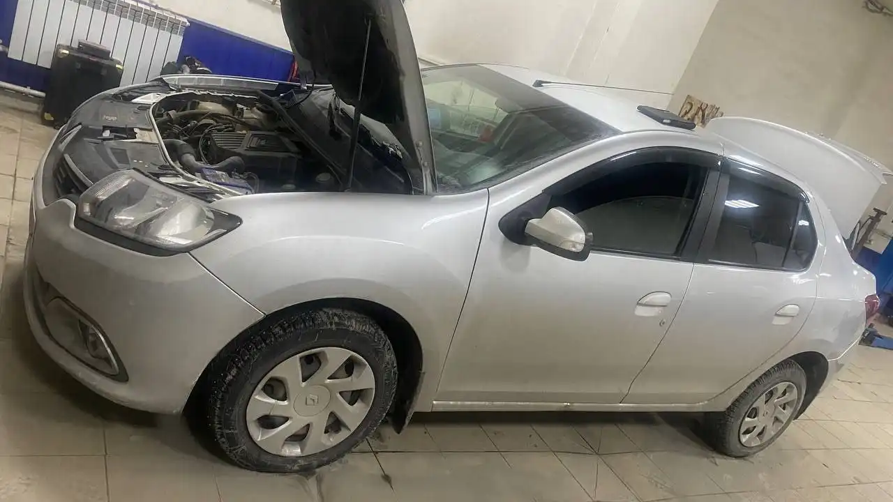 Продам автомобиль 2015 года с пробегом 138 тыс. км - Авто в Оренбург