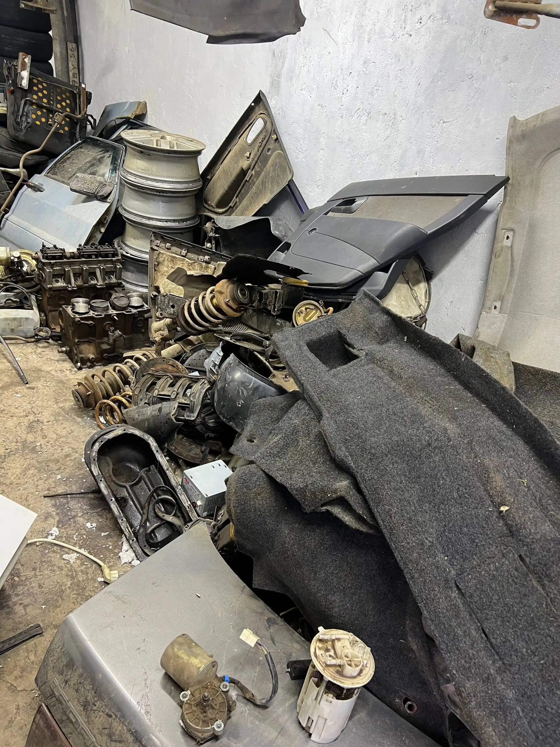 Продажа запчастей для автомобилей Lada Priora, 14-я модель и немного 10-й модели - Автозапчасти для Lada (Запчасти) в Оренбург