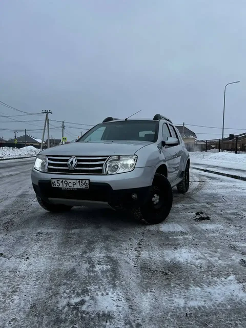 Продам автомобиль 2012 года 2.0 полный привод механика - Микроавтобусы/Минивэны в Оренбург