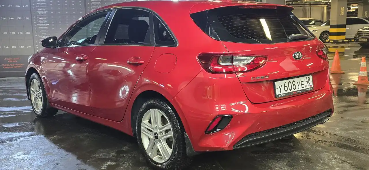 KIA CEE'D 2018 года, 1.4 140 л.с., АКПП, пробег 189000 км - Легковые автомобили (Авто) в Москва