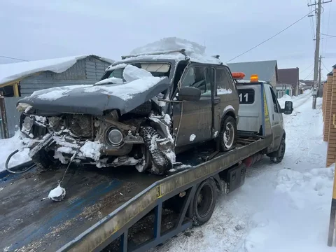 LADA Niva 2019 года после ДТП - Легковые автомобили в Оренбург