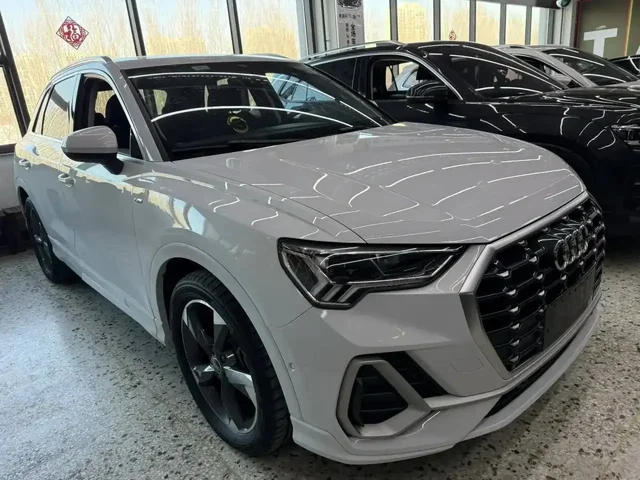 Audi Q3 2021 1.4 Бензин 2WD 31000 км - Легковые автомобили в Оренбург