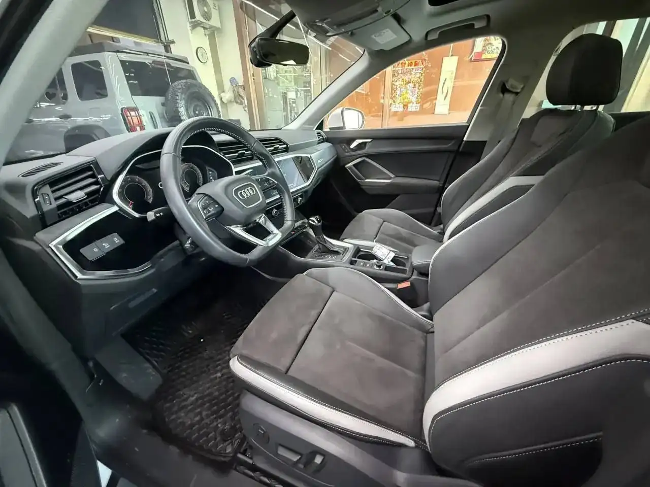 Audi Q3 2021 1.4 Бензин 2WD 31000 км - Легковые автомобили (Авто) в Оренбург