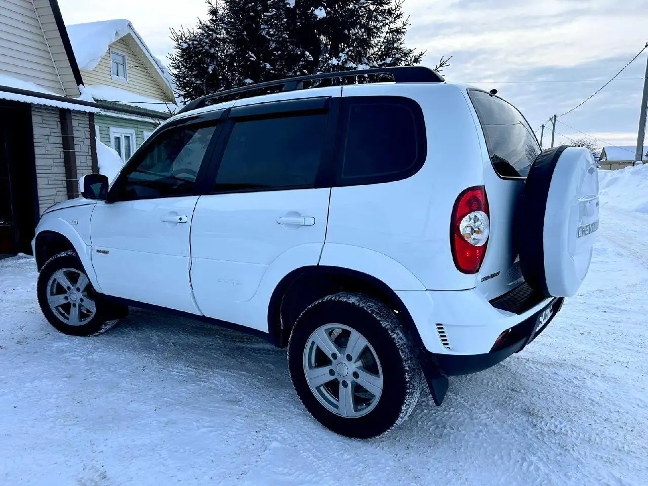 Шевроле Нива 2017 года в отличном состоянии - Легковые автомобили (Авто) в Арск