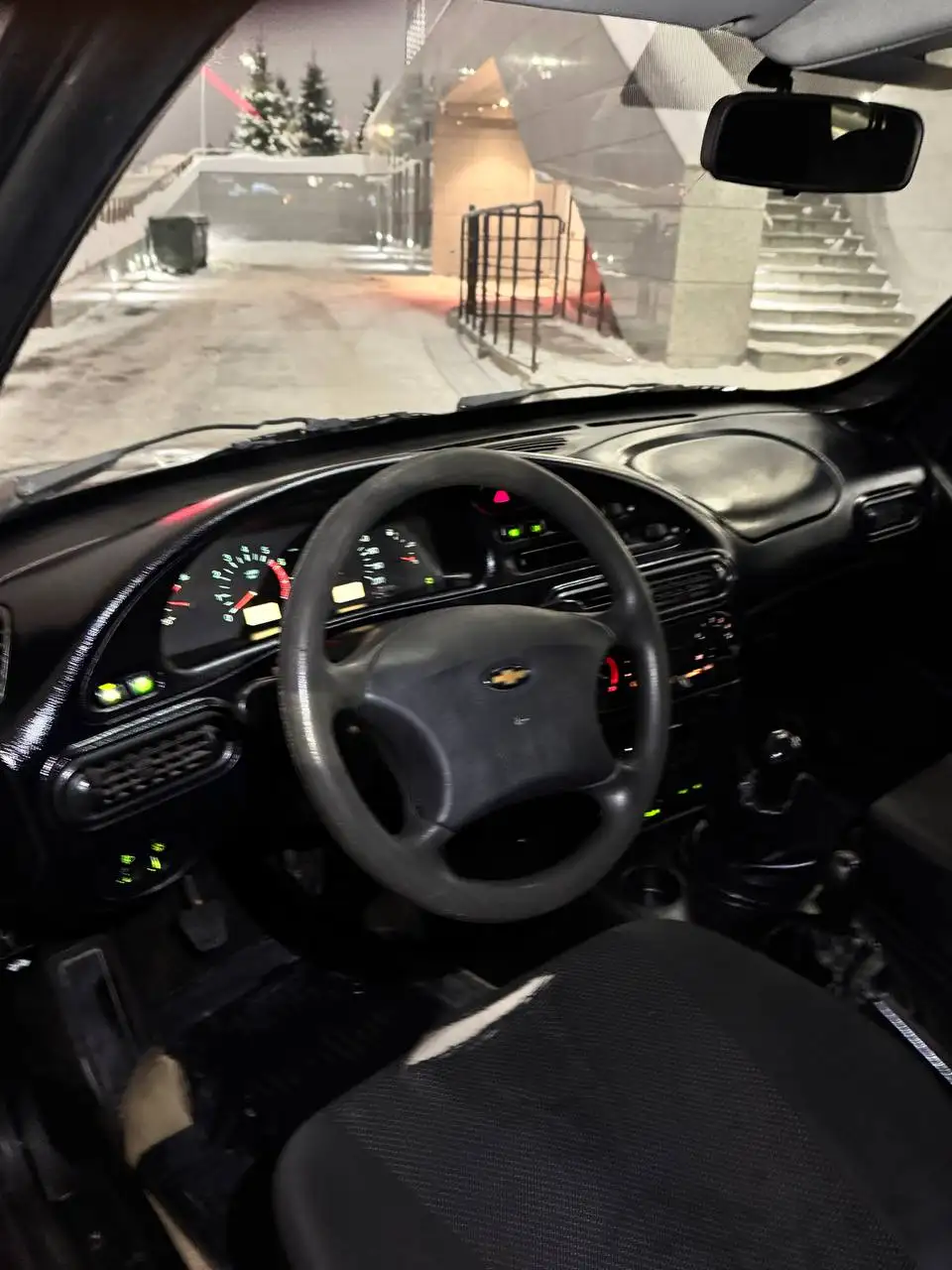 Шевроле Нива 2009 года с ГУР и полным приводом - Внедорожники (Авто) в Казань