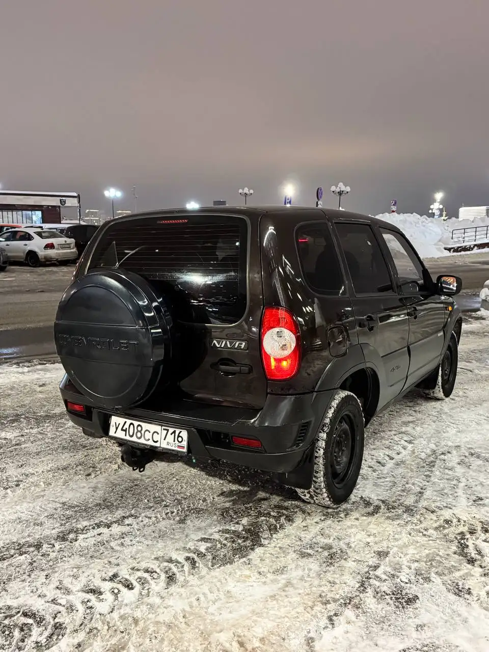 Шевроле Нива 2009 года с ГУР и полным приводом - Внедорожники (Авто) в Казань
