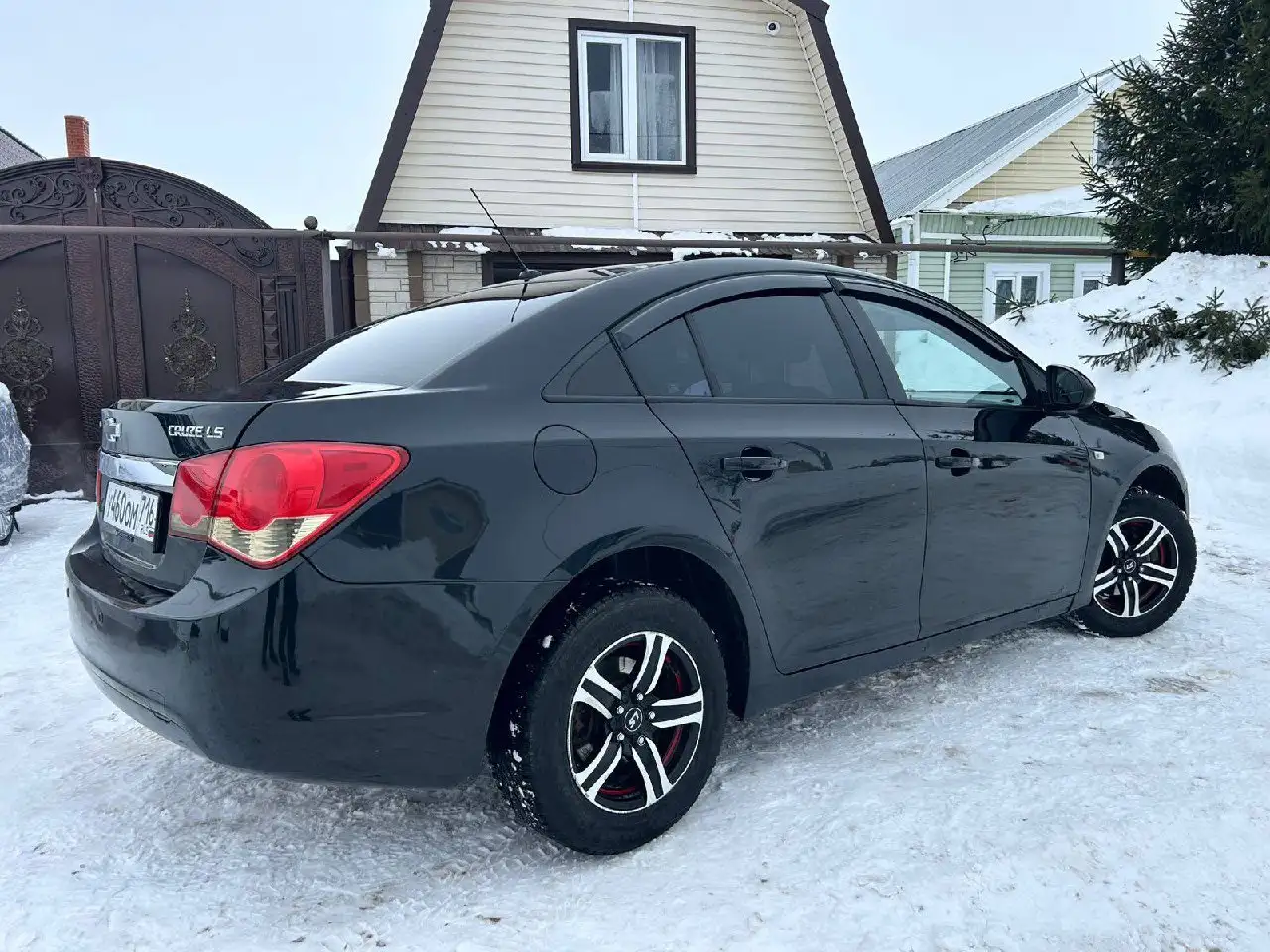 Продажа Chevrolet Cruze 2012 года - Легковые автомобили (Авто) в Арск
