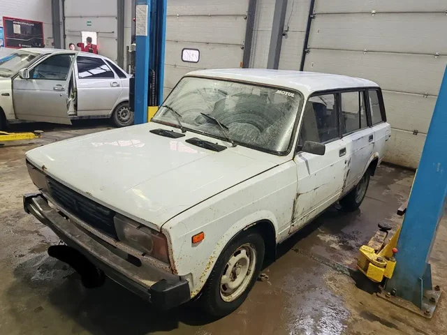 ВАЗ 2104 1998 г.в. на ходу - Внедорожники в Оренбург