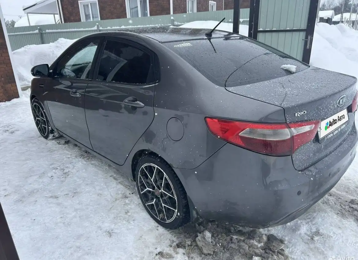 Kia Rio 2012 года - Легковые автомобили (Авто) в Оренбург