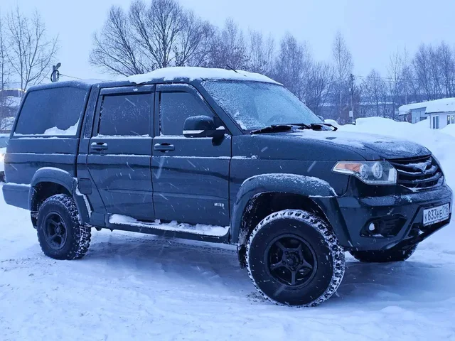 Продается УАЗ пикап 2015 года - Грузовая техника в Казань