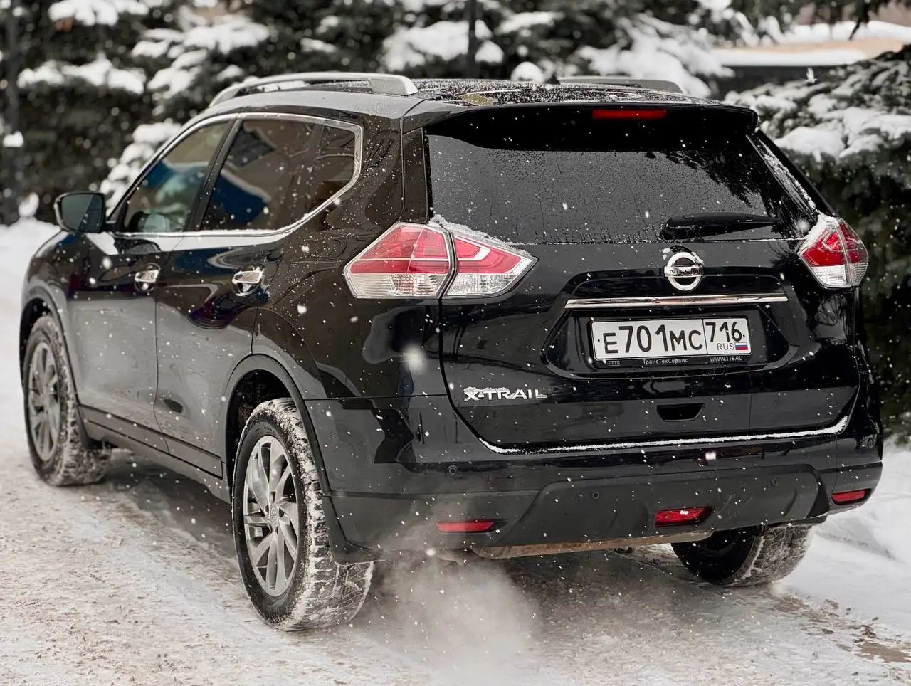 Продажа автомобиля 2016 года с мотором 2 литра, полным приводом - Авто в Казань