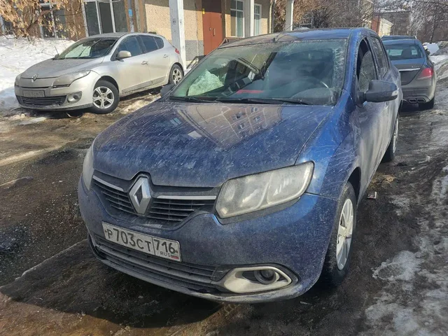Продажа Renault Logan 2015 года - Авто в Казань