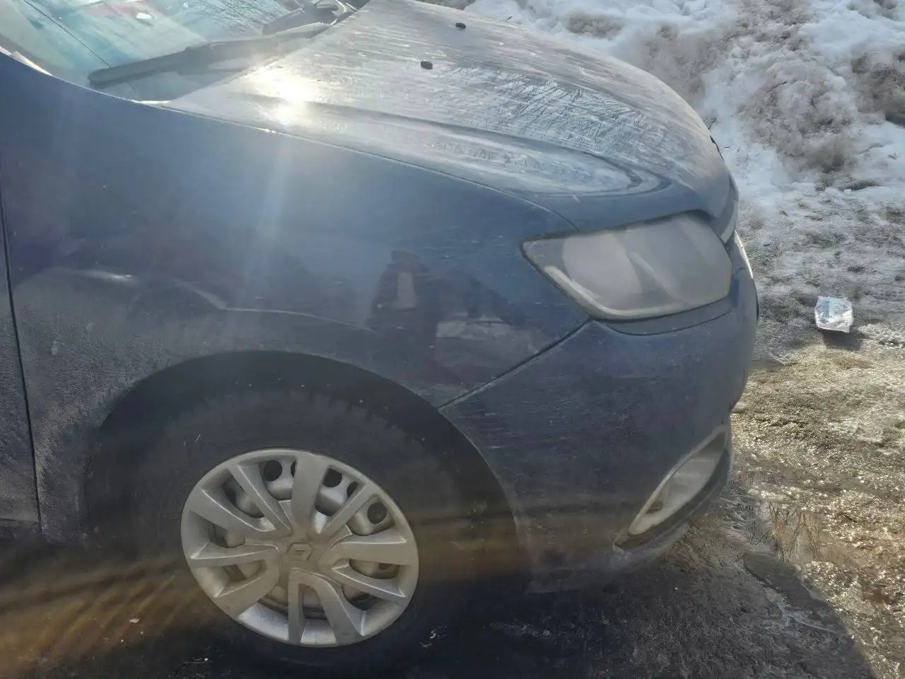 Продажа Renault Logan 2015 года - Легковые автомобили (Авто) в Казань