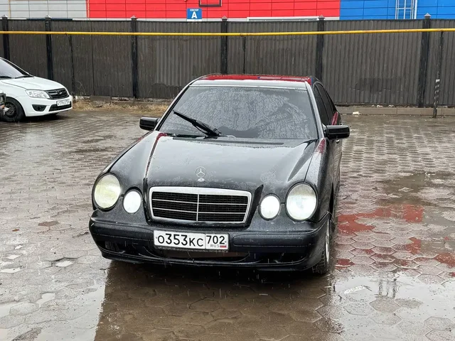 MERCEDES - BENZ W210 - Внедорожник в Оренбург