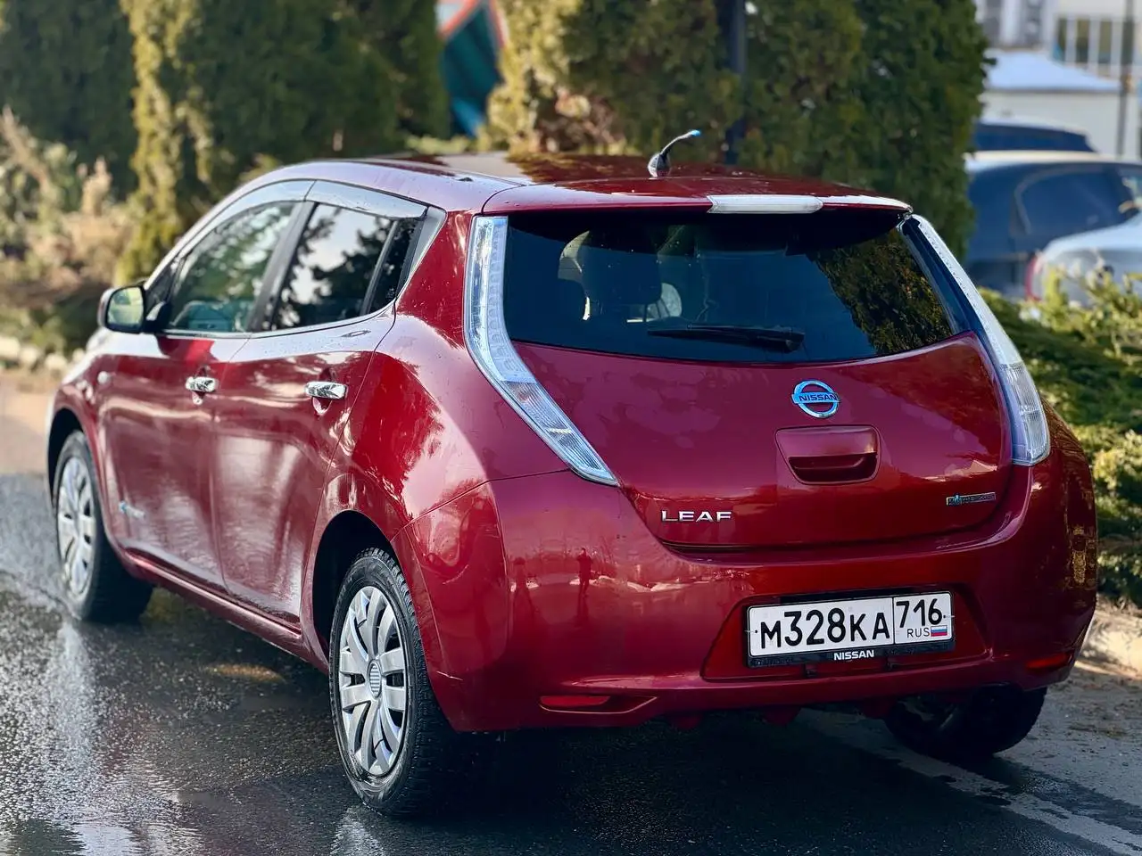 Продажа электромобиля Nissan Leaf 2011 года - Электромобили (Авто) в Казань