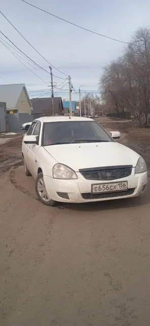 Продажа Lada Priora Lux 2011 года - Внедорожник в Оренбург