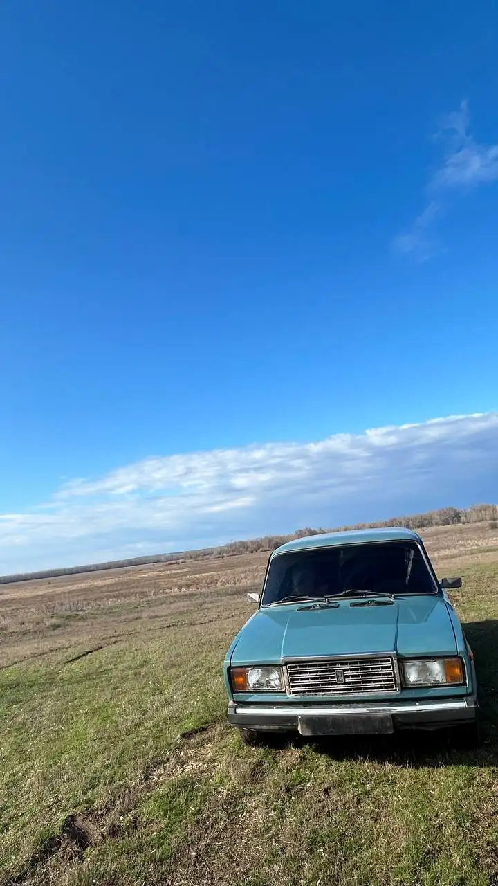 Продам ВАЗ 2107 2004 г.в. серо-синего цвета - Легковые автомобили (Авто) в Оренбург