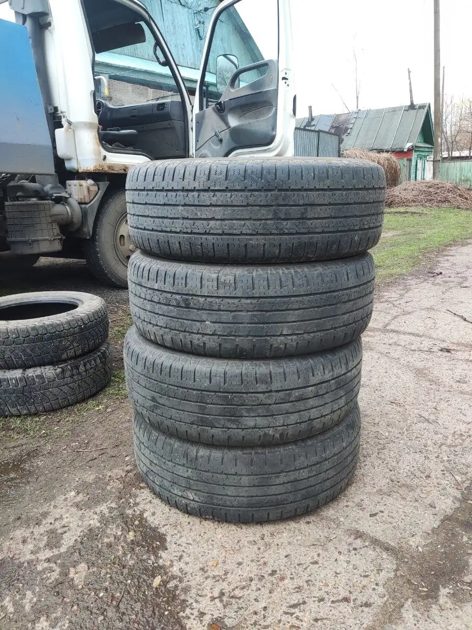 Шина Continental 215/65/R16 - Шины и диски (Авто) в Оренбург