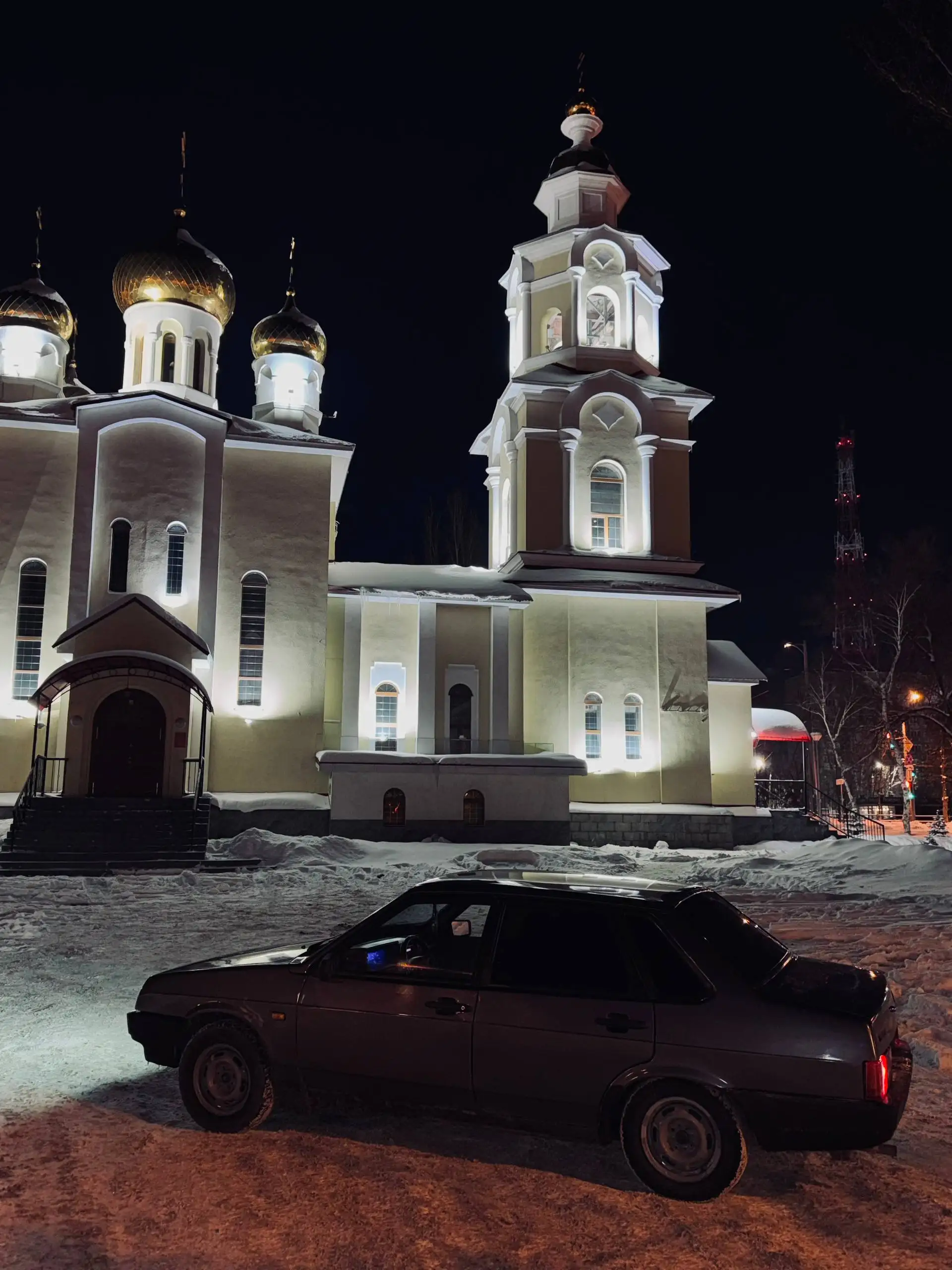 Продажа автомобиля 2002 года - Авто в Оренбург