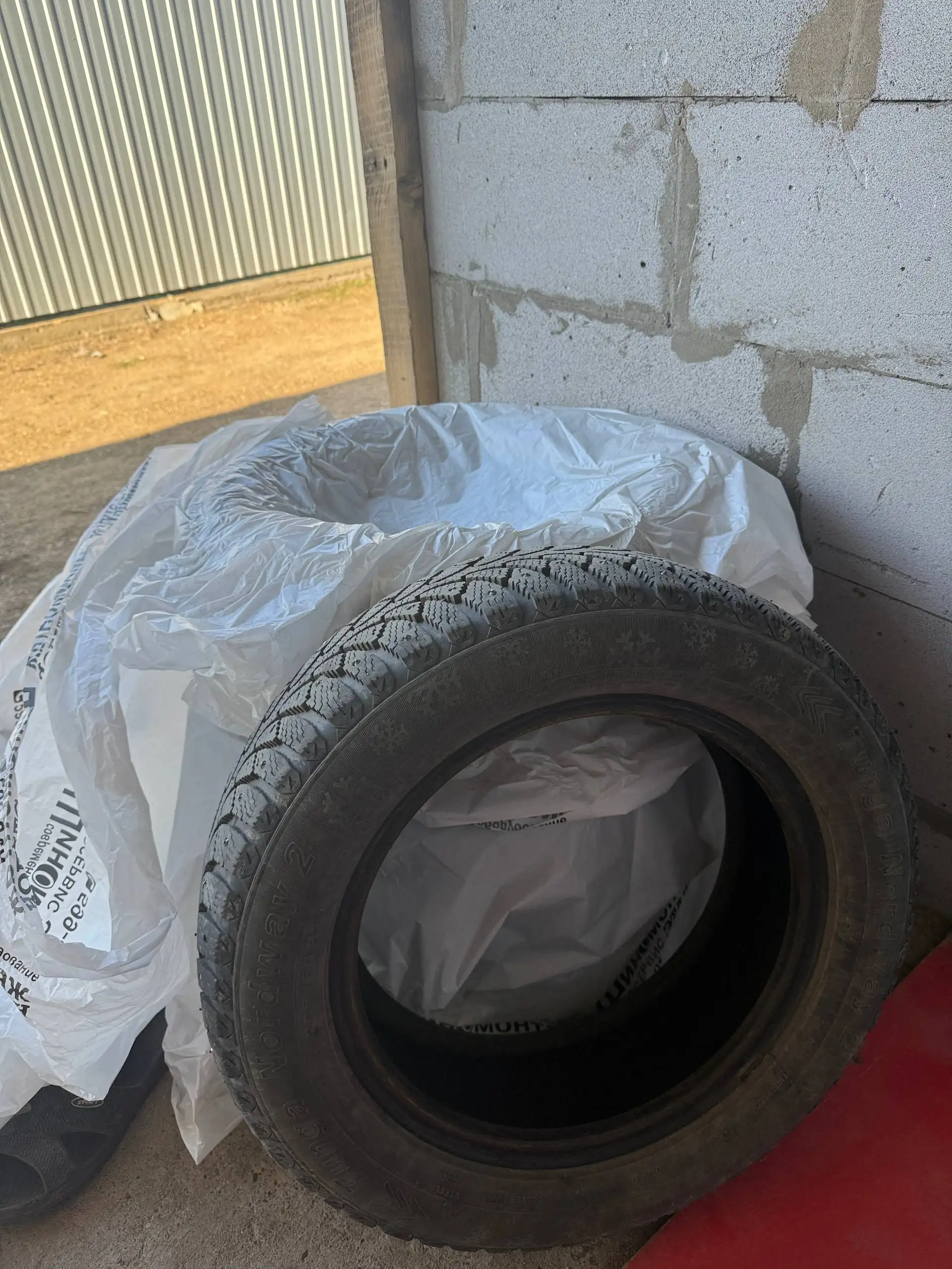 Продажа зимних шин R16 - Шины и диски (Авто) в Оренбург