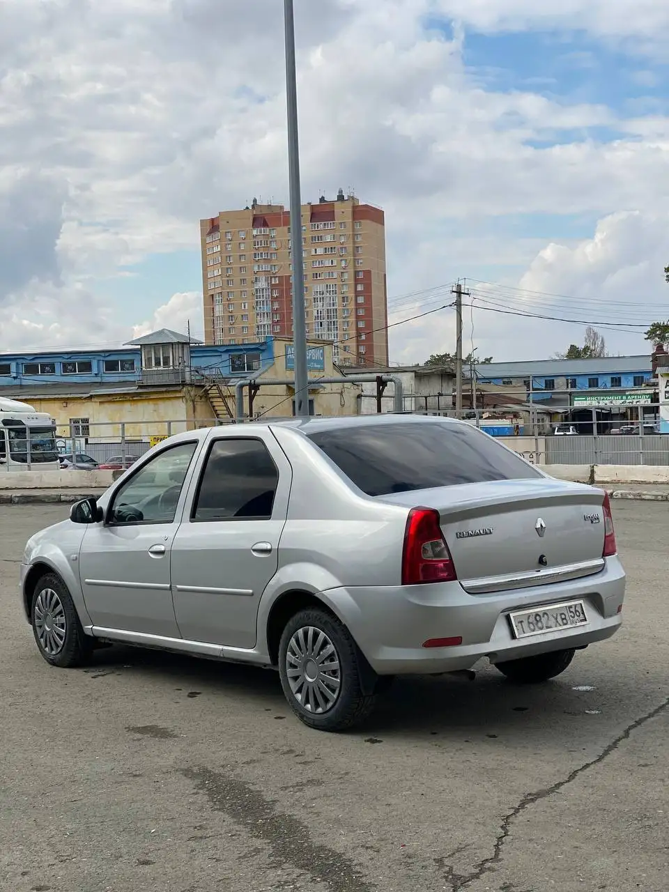 Рено Логан 2013 в отличном состоянии - Легковые автомобили (Авто) в Оренбург