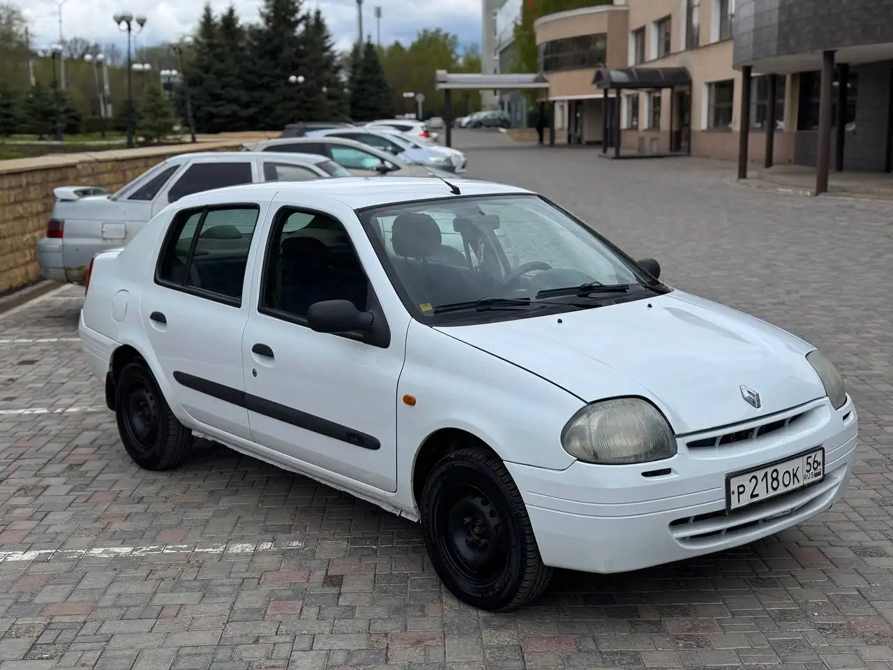 Renault Clio 2000 - Авто в Оренбург