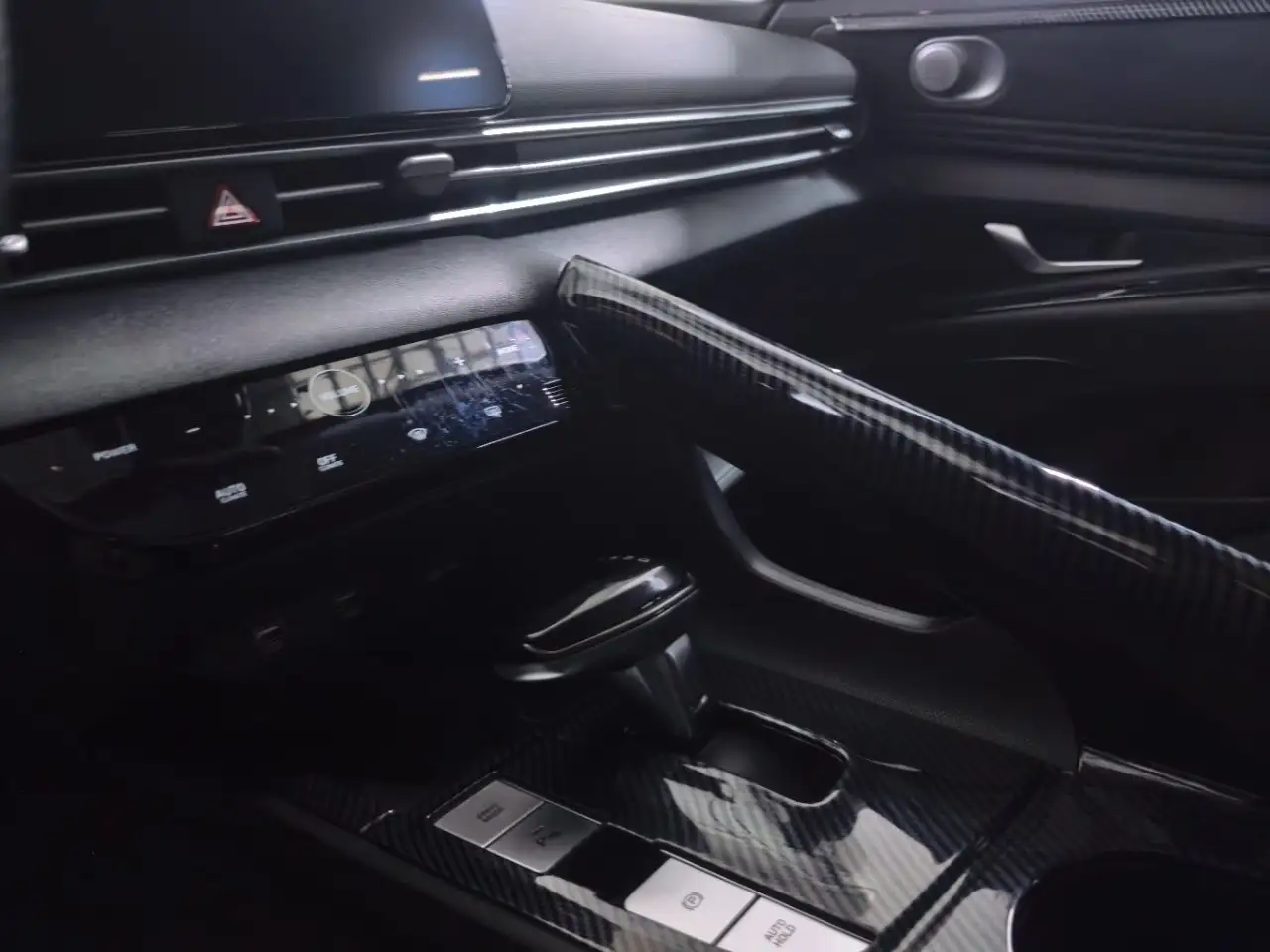 Hyundai Elantra 2021 - Авто в Казань