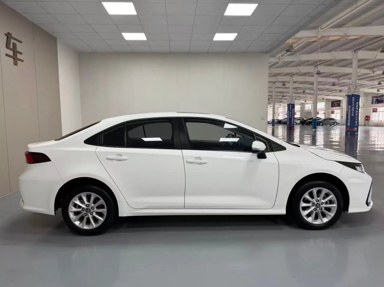 Toyota Corolla 2023 из Китая - Авто в Оренбург