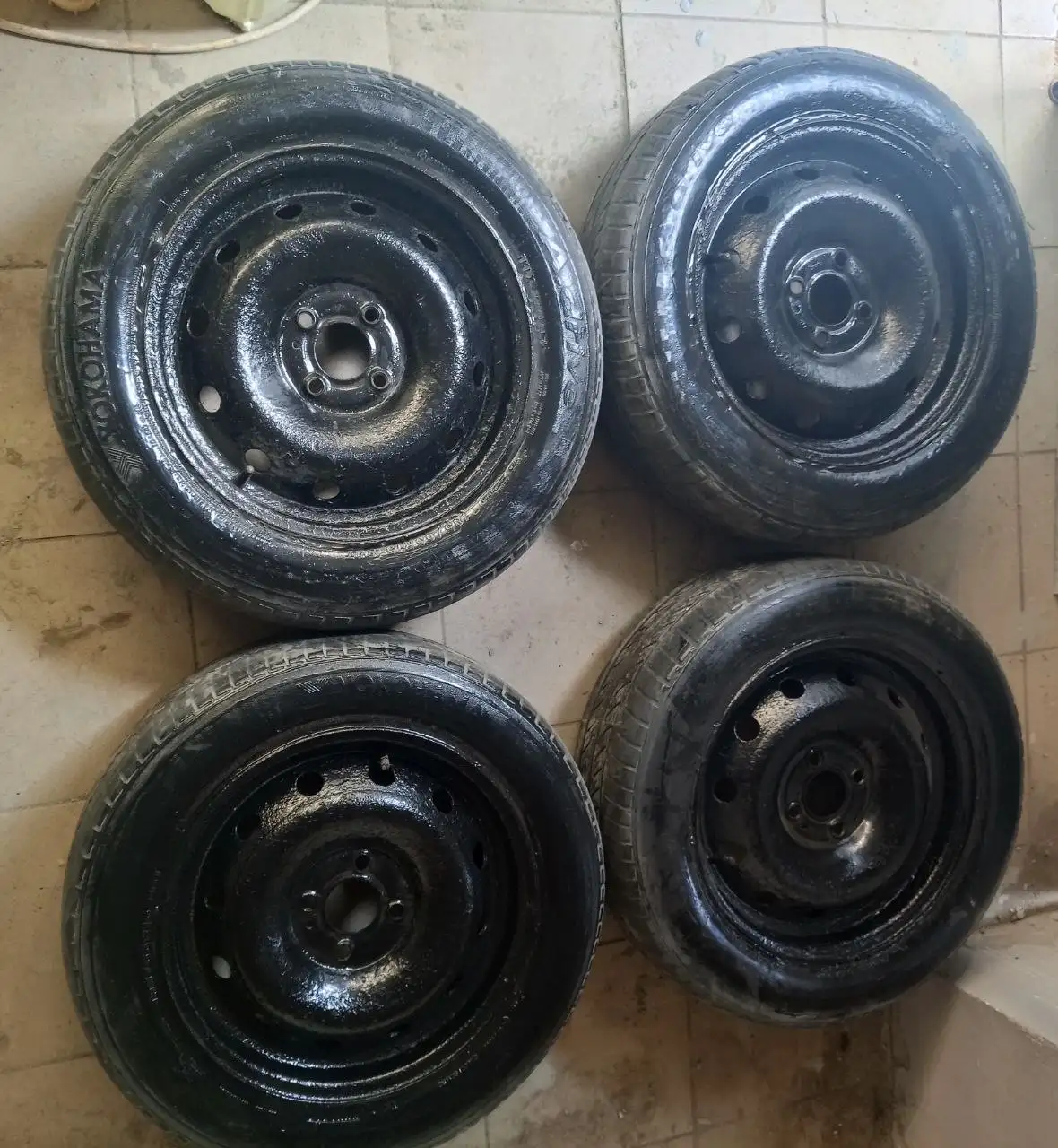 Резина R15 185/65 4х100 - Шины и диски (Авто) в Оренбург
