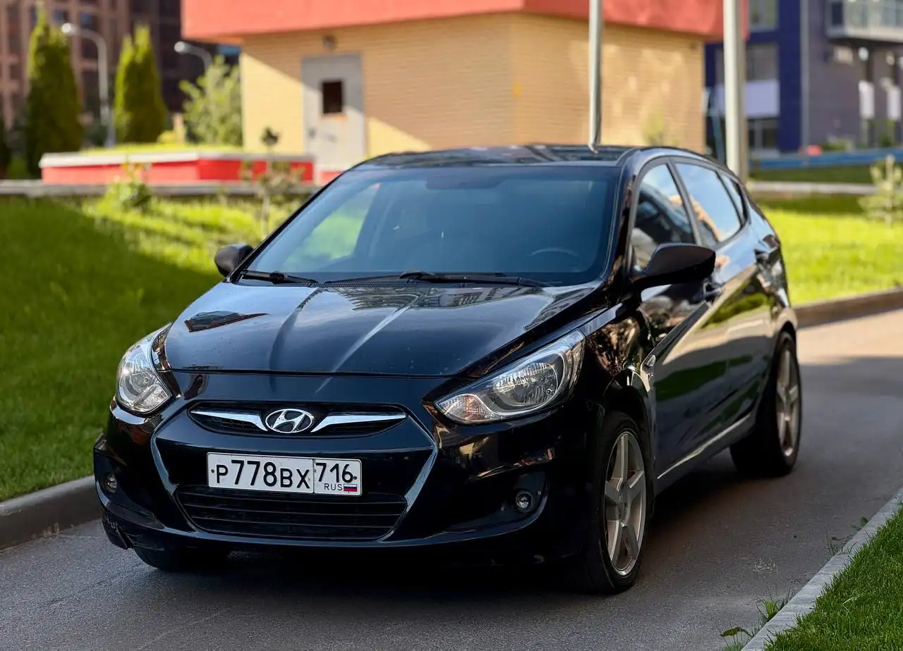 Hyundai Solaris 2013, 1.6 AT - Hyundai Solaris (Авто) в Казань