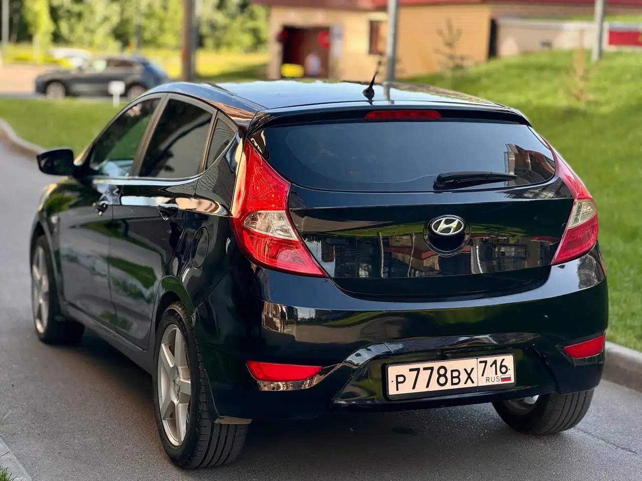 Hyundai Solaris 2013, 1.6 AT - Hyundai Solaris (Авто) в Казань