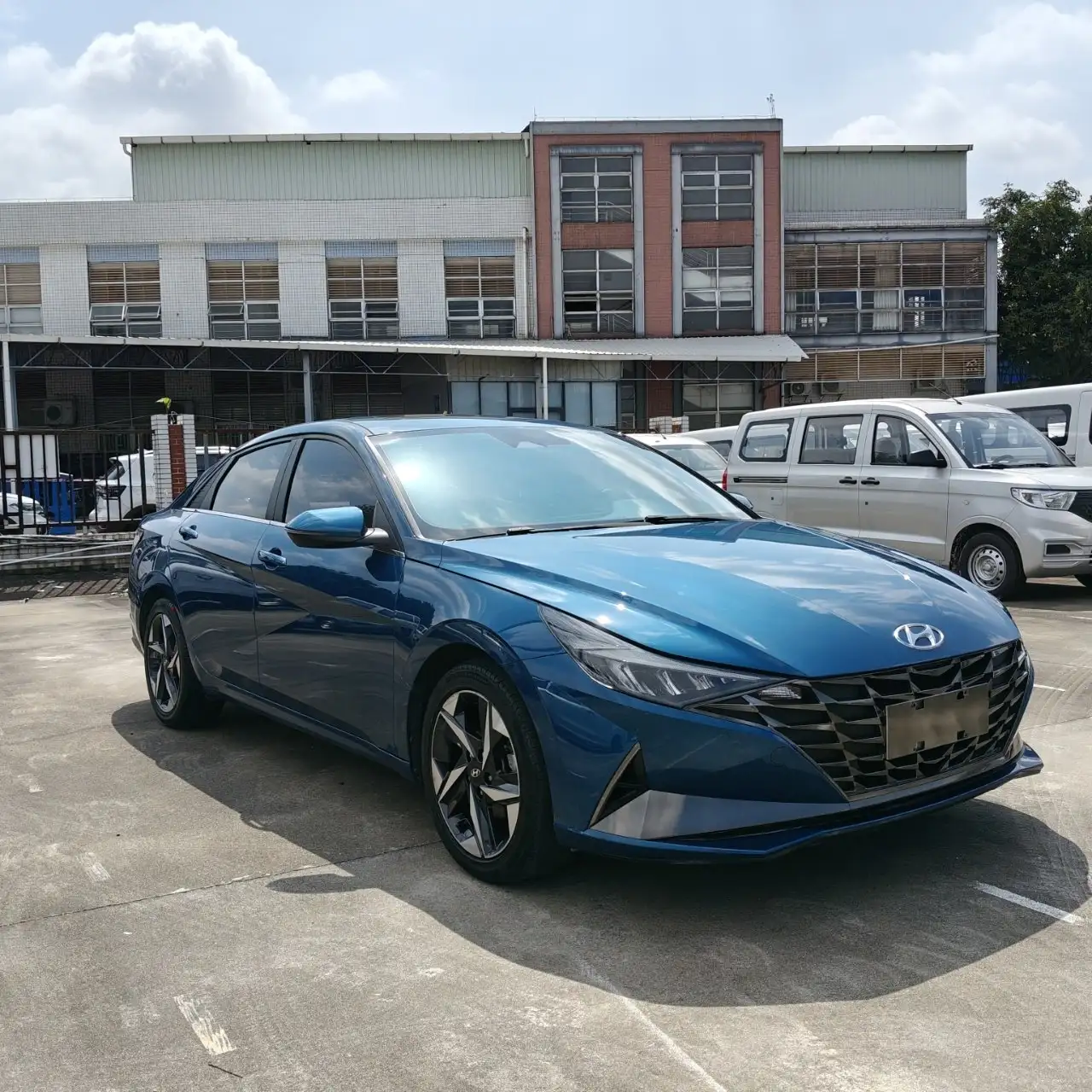 Hyundai Elantra 2021 - Легковые автомобили (Авто) в Казань