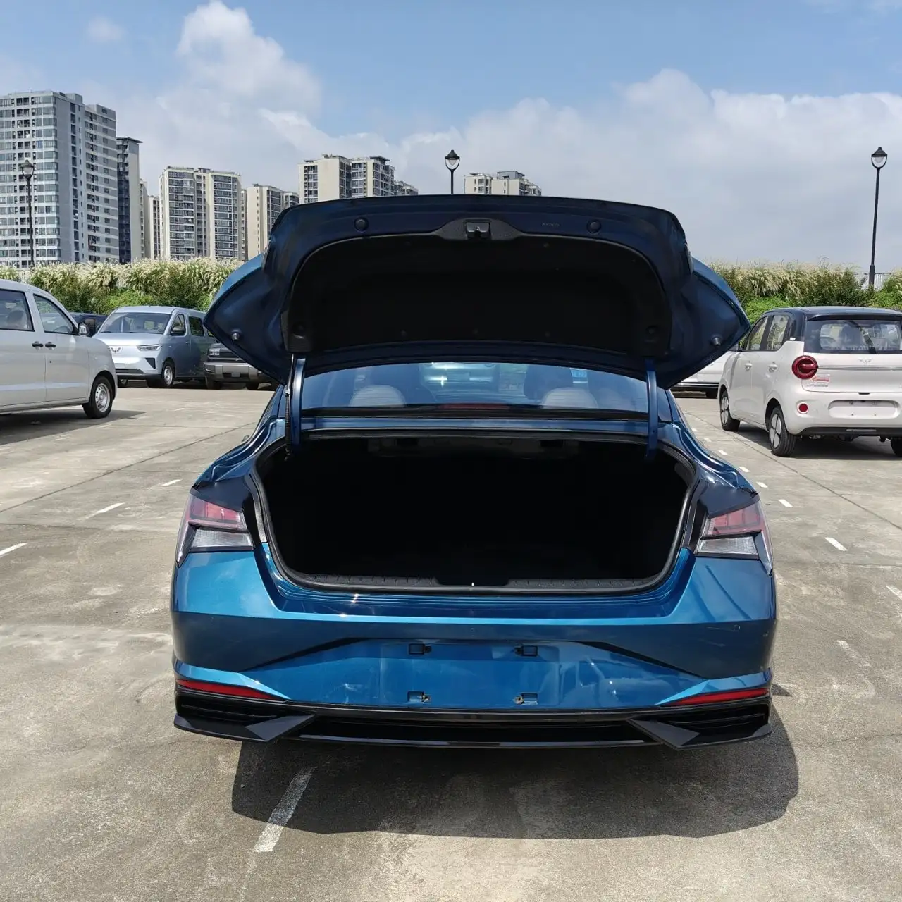 Hyundai Elantra 2021 - Легковые автомобили (Авто) в Казань