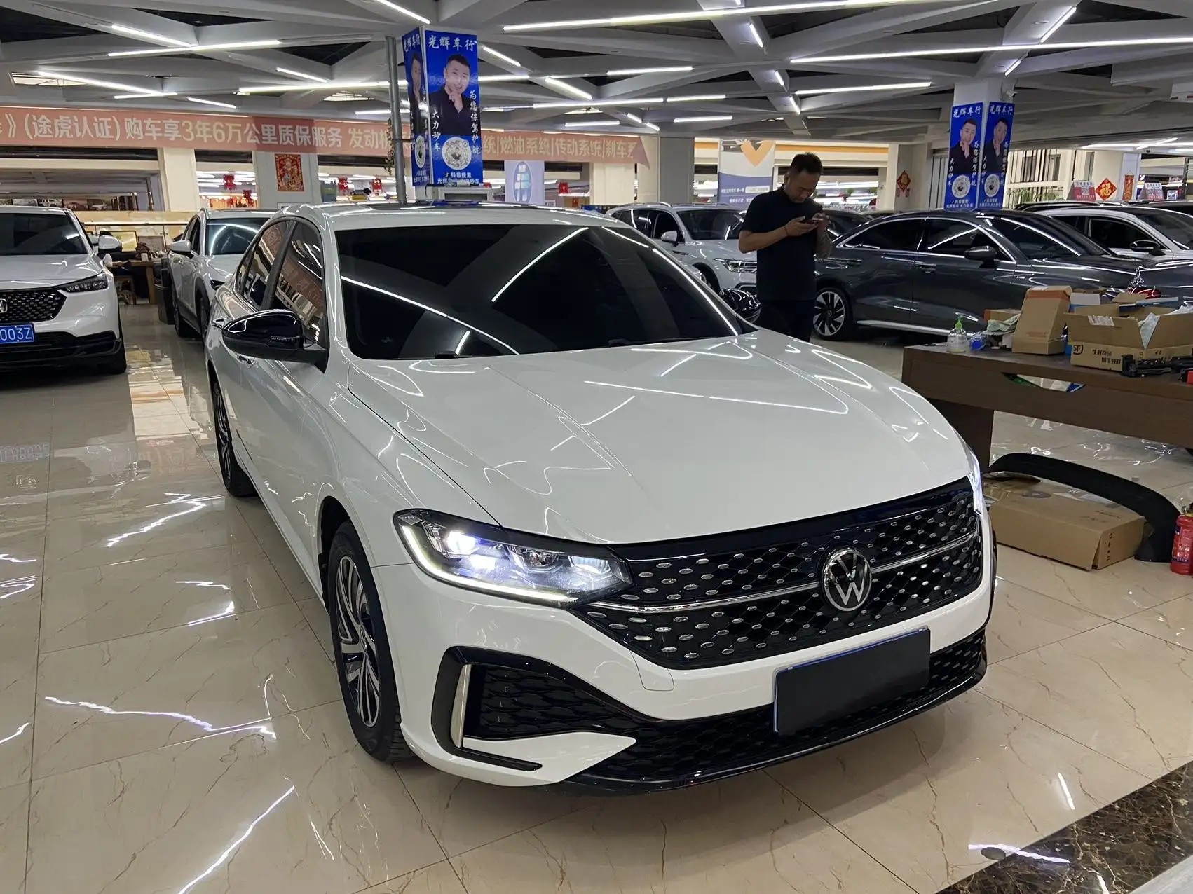 VW Lavida 2022 - Авто в Казань