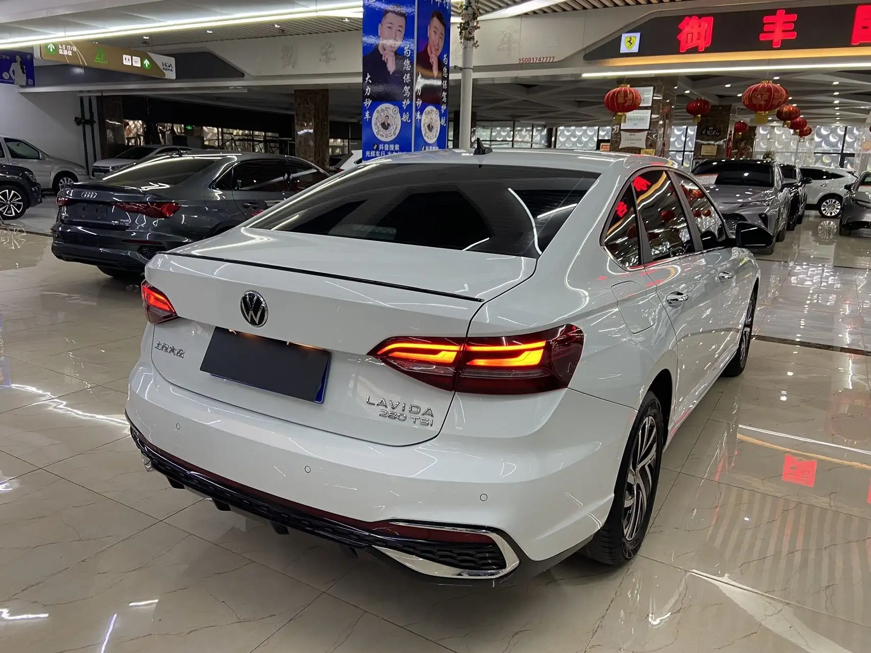 VW Lavida 2022 - Авто в Казань