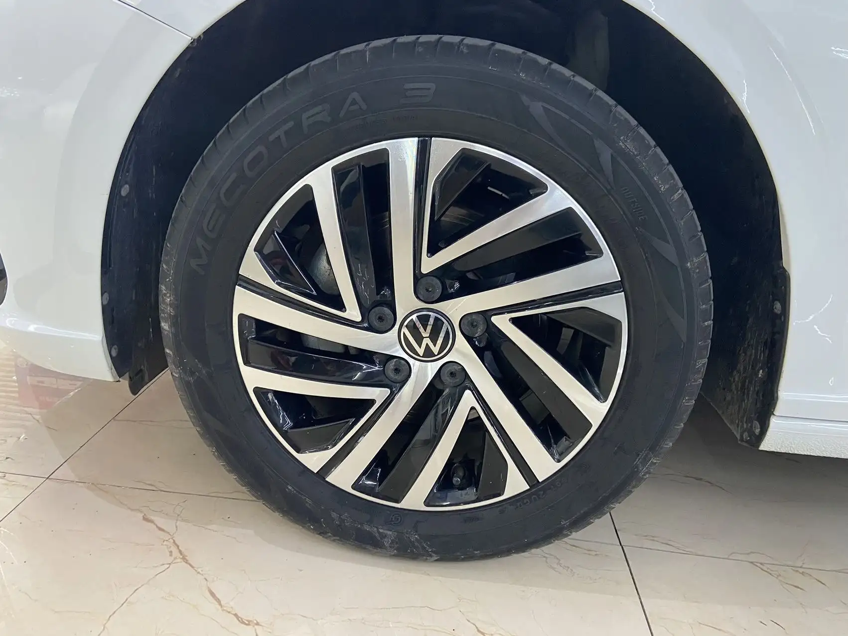 VW Lavida 2022 - Авто в Казань
