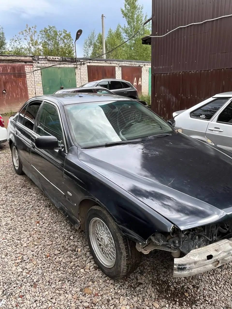 BMW E39 2.8 Бенз 1999 АКПП с новой ГБЦ - Легковые автомобили (Авто) в Казань