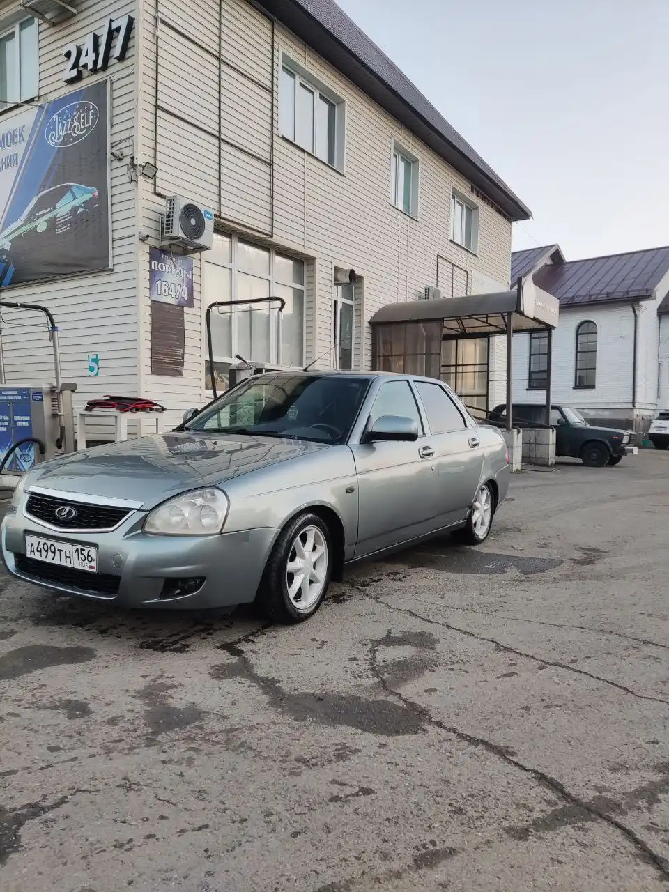 Продажа автомобиля Lada Priora 2013 года